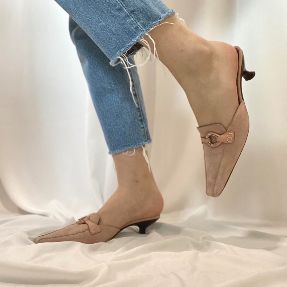 COUTURE DONALD J PLINER pink leather kitten-heeled mules with semi-pointed toes